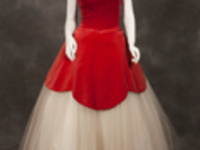 Common Threads: A History of Fashion through a Woman’s Eyes Common Threads: A History of Fashion through a Woman’s Eyes
