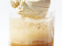 Freebie Fridays: Root Beer Floats