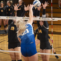 High School Volleyball Clinic - Middle Blocker School