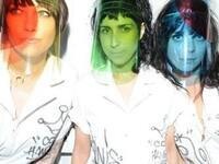 The Coathangers